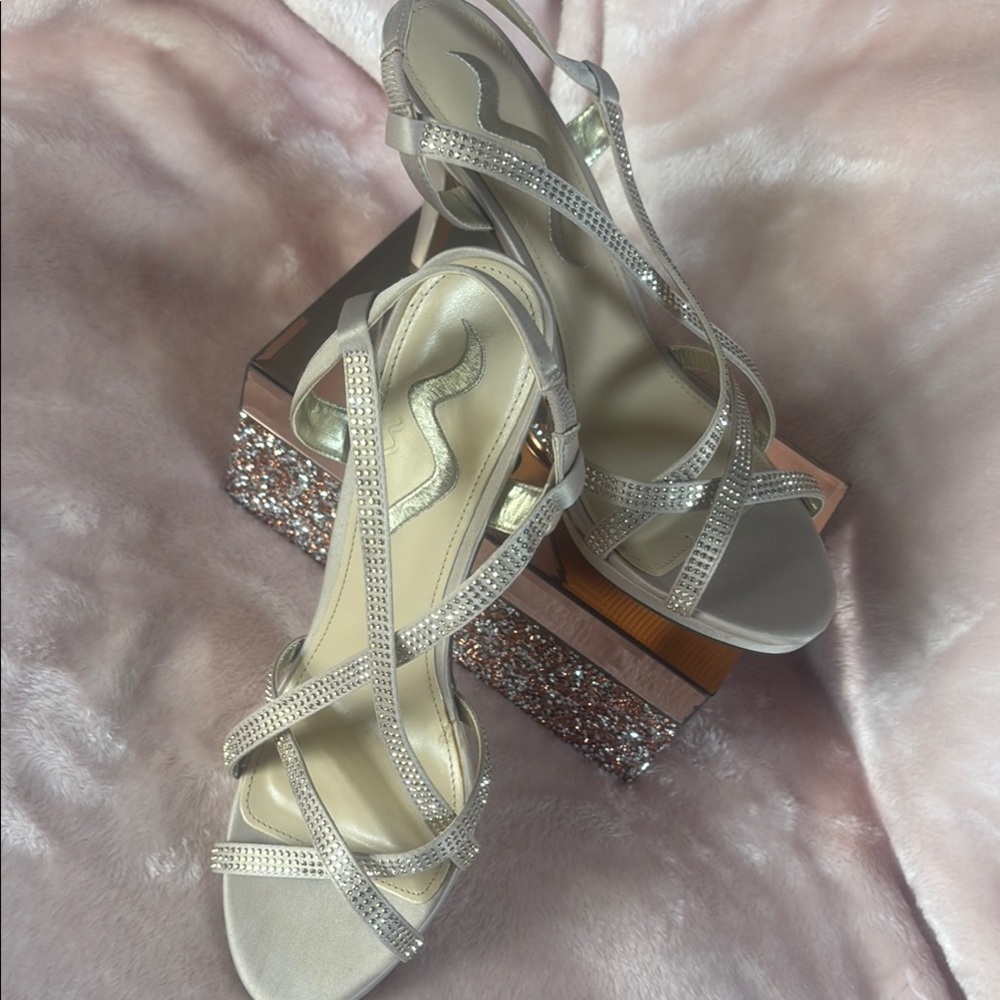 Nina Gold Glamorous Heels‎ with Rhinestone Accents